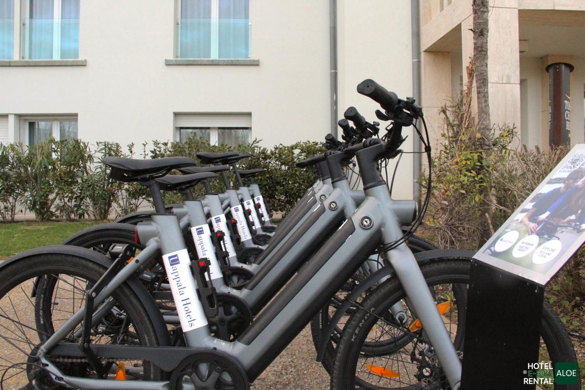 Toscana Charme Resort Tirrenia Eksteriør billede Electric bicycles in France